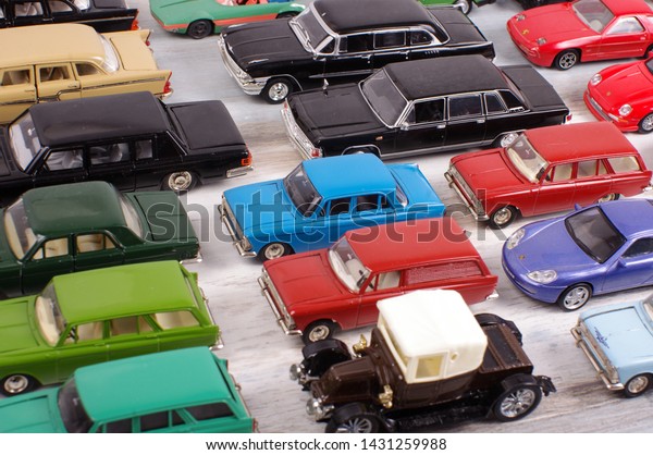 Hobby\
collection of obsolete die-cast automobile\
models