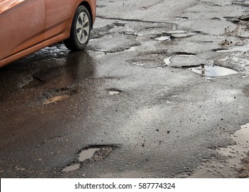 26,390 Hole asphalt Images, Stock Photos & Vectors | Shutterstock