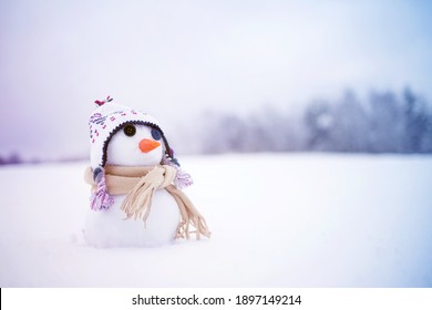 雪だるま かわいい の写真素材 画像 写真 Shutterstock