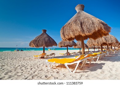 8,374 Mexican holiday resort Images, Stock Photos & Vectors | Shutterstock