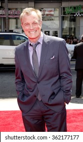 HOLLYWOOD, CALIFORNIA - April 7, 2012. Stephen Collins at the Los Angeles premiere of "The Three Stooges" held at the Grauman's Chinese Theater, Los Angeles. 