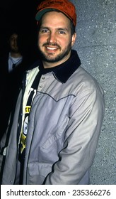 HOLLYWOOD, CALIFORNIA - Exact Date Unknown; Circa 1990 - Garth Brooks Arriving At A Celebrity Event