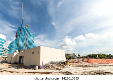 Hollywood, Florida / USA - 6/11/2019: Hard Rock 'Guitar Hotel' In Hollywood. One Of A Kind. The Only Guitar Shaped Hotel In The World. A 35 Story Building At The Seminole Hard Rock Hotel And Casino.