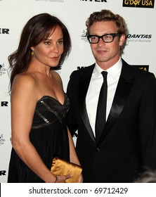 HOLLYWOOD - JAN 22:  Simon Baker & Rebecca Rigg Arrive At The 2011 G'Day USA Los Angeles Gala On January 22, 2011 In Hollywood, CA