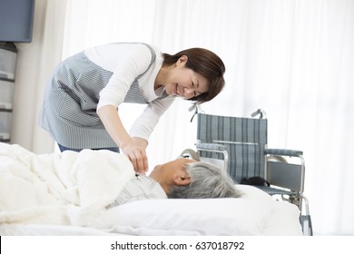 Home Care, Inquiring Female Helper