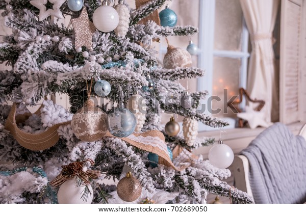 Lighted Tree Home Decor : Tree Lighted Metal Holiday Luminaire Porch Patio Christmas Home Decor Home Garden Holiday Seasonal Decor : The latest home décor trends are skewing toward the earthy and eclectic.