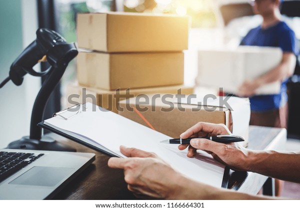 sending luggage through post office