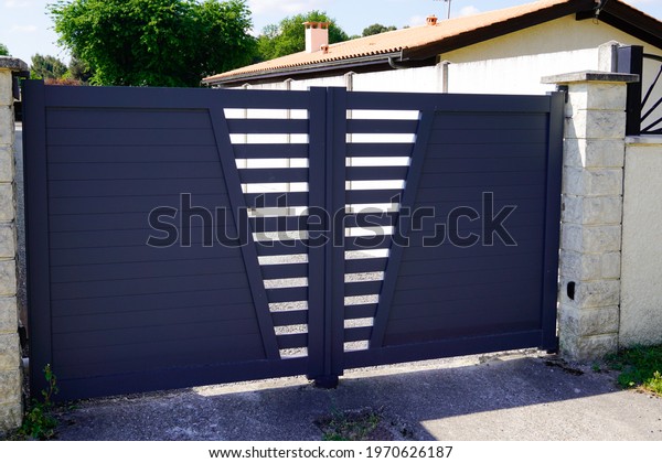 home\
door access car aluminum gray portal of suburb\
house
