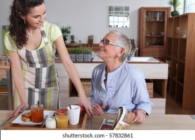 Home help with senior woman