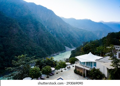 Home In The Himalya Mountains On The Edge Of The Ganges River. Beautifully Located In The Valley