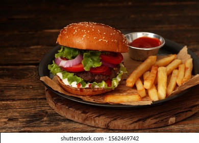 31,601 Hamburger and chips Images, Stock Photos & Vectors | Shutterstock