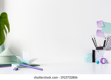 110,508 Purple office Images, Stock Photos & Vectors | Shutterstock