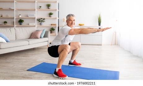 900 Senior squat Images, Stock Photos & Vectors | Shutterstock