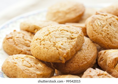 Homemade Almond Cookies