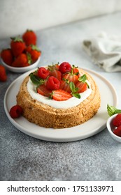 Homemade Angel Food Cake With Fresh Berries