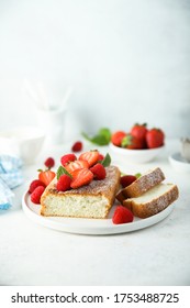 Homemade Angel Food Cake With Fresh Berries