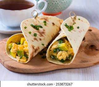 Homemade Avocado Scrambled Egg Wraps For Healthy Breakfast