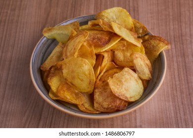 Homemade Baked Potato Chips . 