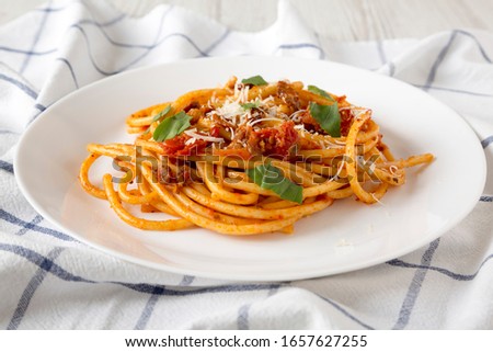 Similar – Foto Bild Italienische Pasta mit Tomaten, Olivenöl und Knoblauch