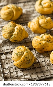 Homemade Buttery Garlic Knot Bread With Parsley