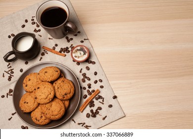 Homemade Cakes Oatmeal Cookies With Chocolate Crumbs Homemade Cakes Oatmeal Cookies With Chocolate Crumbs
