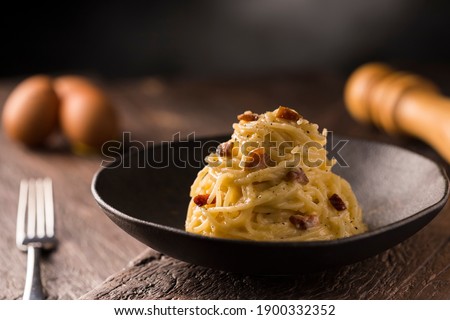 Similar – Foto Bild Klassische Spaghetti Carbonara auf weißem Teller