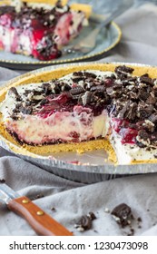 Homemade Cheery Cheesecake Pie