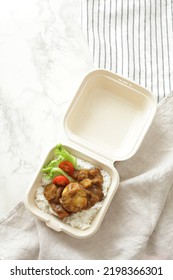 Homemade Chinese Style Scallop Curry Rice In Takeout Lunch Box