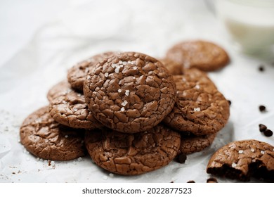 Homemade Chocolate Fudge Brownie Cookies - Unhealthy Snacks