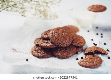 Homemade Chocolate Fudge Brownie Cookies - Unhealthy Snacks