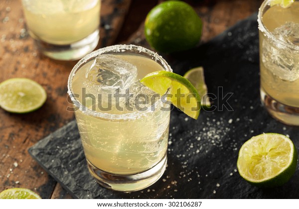 Homemade\
Classic Margarita Drink with Lime and\
Salt