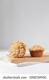 Homemade Crumb Muffin, Streusel Muffin, Vanilla Coffee Cake Muffin