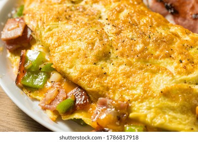 Homemade Ham and Pepper Denver Omelette with Cheddar Cheese