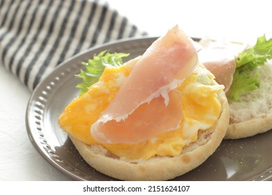 Homemade Ham And Scrambled Egg In English Muffin Sandwich For Cafe Food Image 