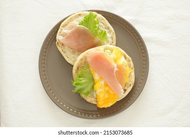 Homemade Ham And Scrambled Egg In English Muffin Sandwich For Cafe Food Image 