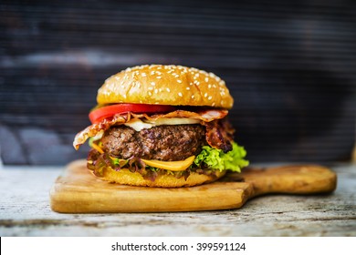 Homemade hamburger with fresh vegetables - Powered by Shutterstock