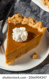 Homemade Healthy Thanksgiving Day Pumpkin PIe With Whipped Cream