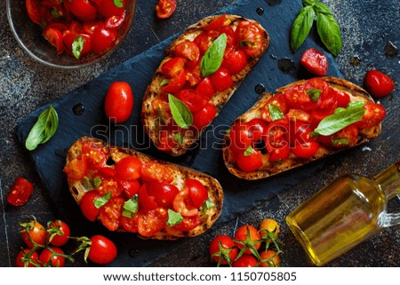 Hausgemachte italienische Bruschetta