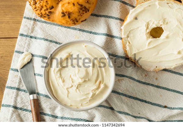 Homemade Low Fat\
Cream Cheese Spread in a\
Bowl