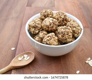 Homemade Oatmeal Banana Almond Butter Breakfast Balls.