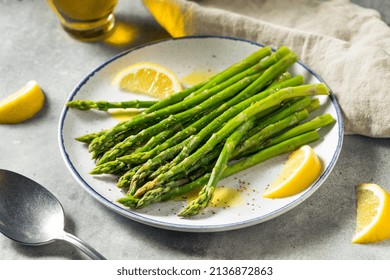 Homemade Organic Steamed Asparagus with Lemon and Olive Oil