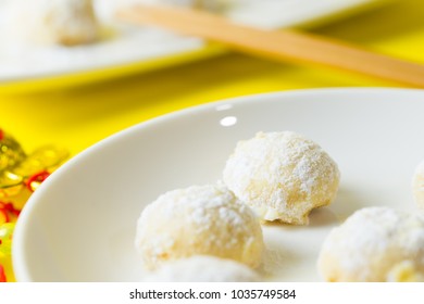 Homemade Snow Ball Cookies Ready To Serve