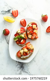 Homemade Strawberry Bruschetta With Cheese