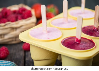 Homemade Summer Fruit Lolly Pops, Healthy Refreshing Snack For Kids