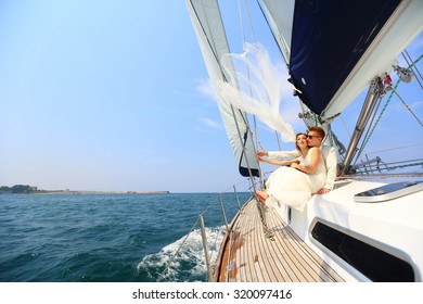 honeymoon sailing