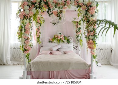 Honeymoon Suite Images Stock Photos Vectors Shutterstock