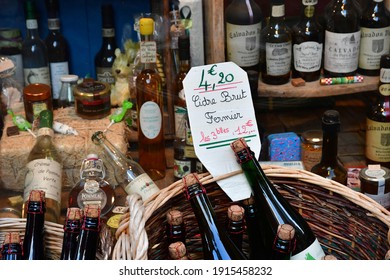 Honfleur; France - August 18 2020 : Wine Merchant