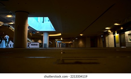 Hong Kong - 07-10-2022: Ferry Terminal Concourse In Shun Tak Centre, Which Is Empty, During COVID-19 Pandemic And Travel Restriction Between Hong Kong To Macau.