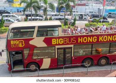 HONG KONG - AUG 25: A Hong Kong open-top Big Bus Tour during Hong Kong island's touring on August 25, 2015.