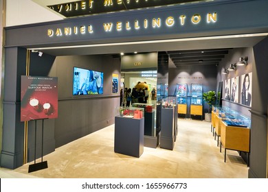 The Daniel Wellington Store Stock Photos & Vectors |